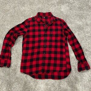VGC Uniqlo Red Black Plaid Button Down Shirt Size Small